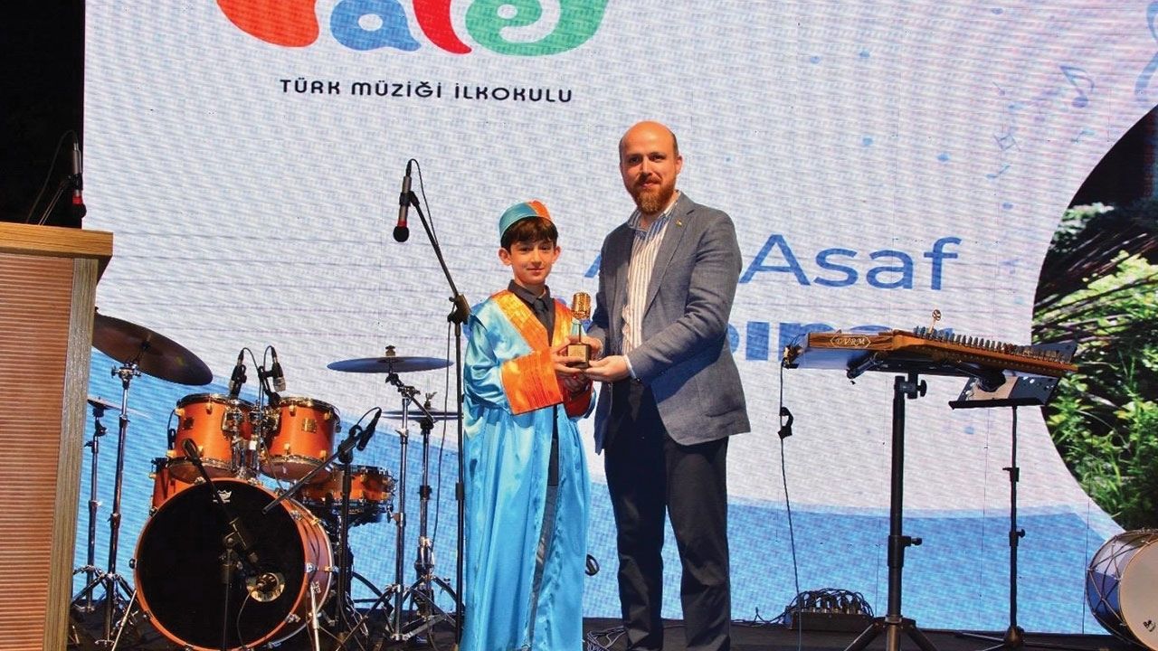 Türkiye’nin ilk Türk Müziği İlkokulu Olan Palet Türk Müziği İlkokulu 2. Mezunlarını Verdi